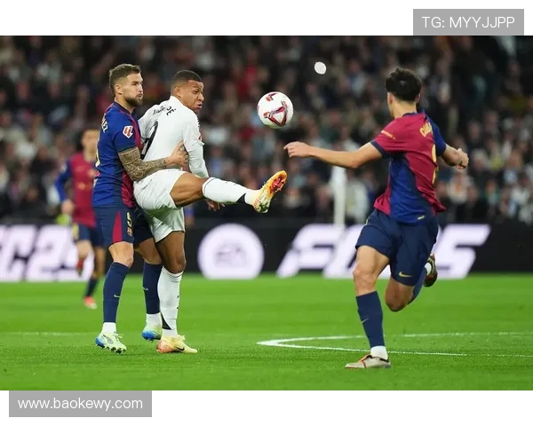 皇马表面稳定，比赛掌控力却持续下滑，争冠形势面临考验