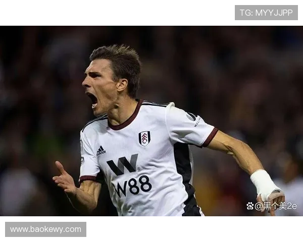 奥纳纳与赖斯:英超全能后腰的两种模板解析 奥纳纳与赖斯:英超全能后腰的两种模板解析