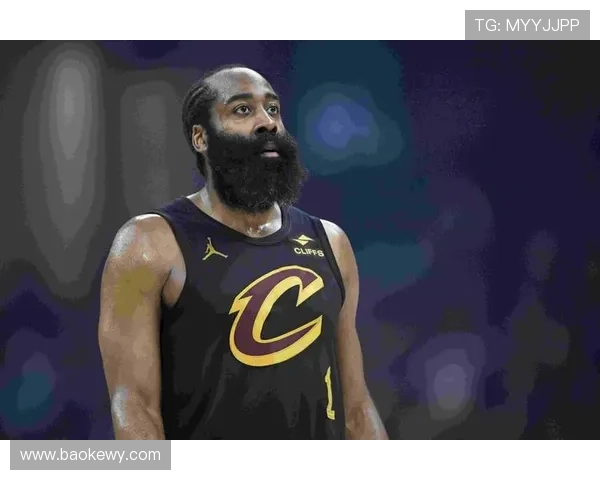 卡里姆·阿布杜尔-贾巴尔天空钩投效率领先詹姆斯哈登