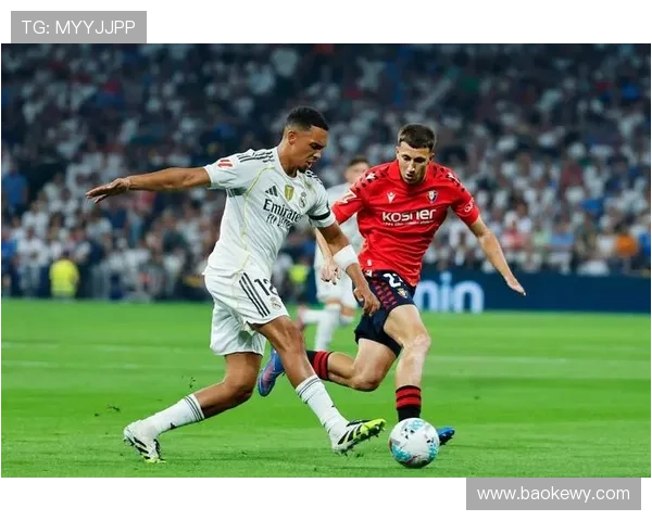 皇马中锋短缺问题逐渐加剧，对球队赛季稳定性与竞争格局带来变化